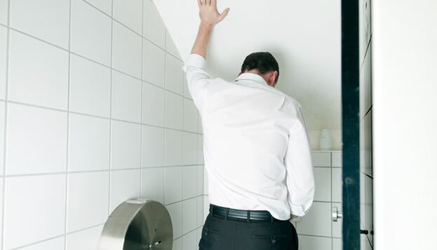 Wasserlassen und Ausfluss aus dem Penis